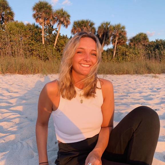 Meet your Posher, Catherine - Picture 1 of 1